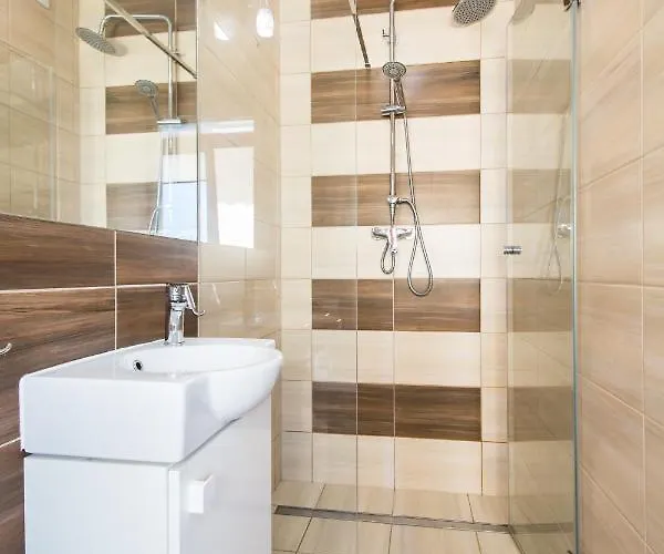 Robi Апартаменты *